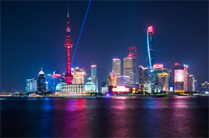 爱上海：The story behind the相亲角： the voices of parents.